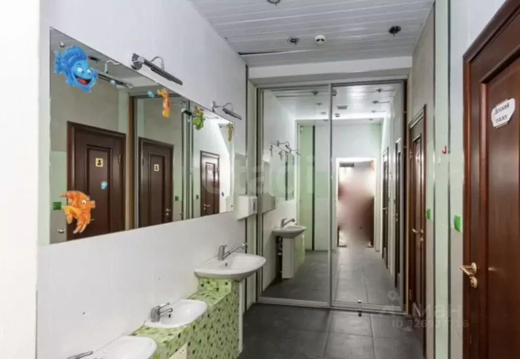 Помещение свободного назначения в Тюменская область, Тюмень ул. ... - Фото 2