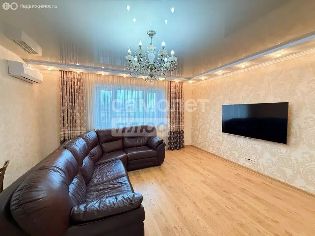 3-комнатная квартира: Уфа, улица Гоголя, 63/1 (103.7 м) - Фото 1