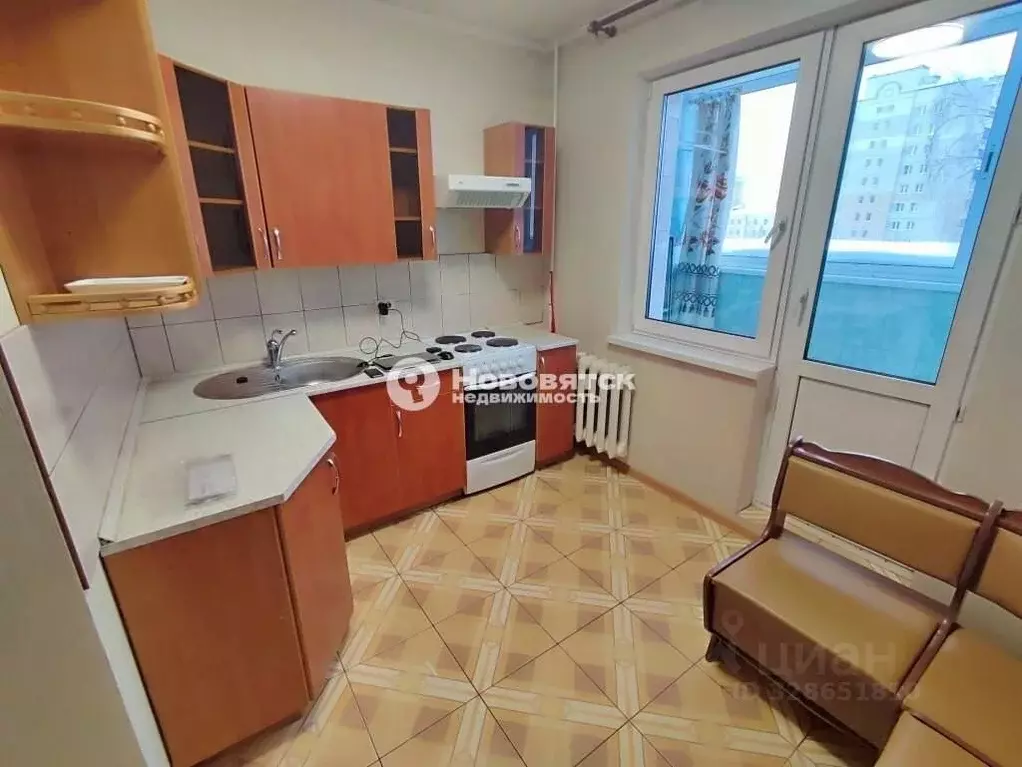 2-к кв. Кировская область, Киров Коминтерновский мкр, ул. Баумана, 8 ... - Фото 1
