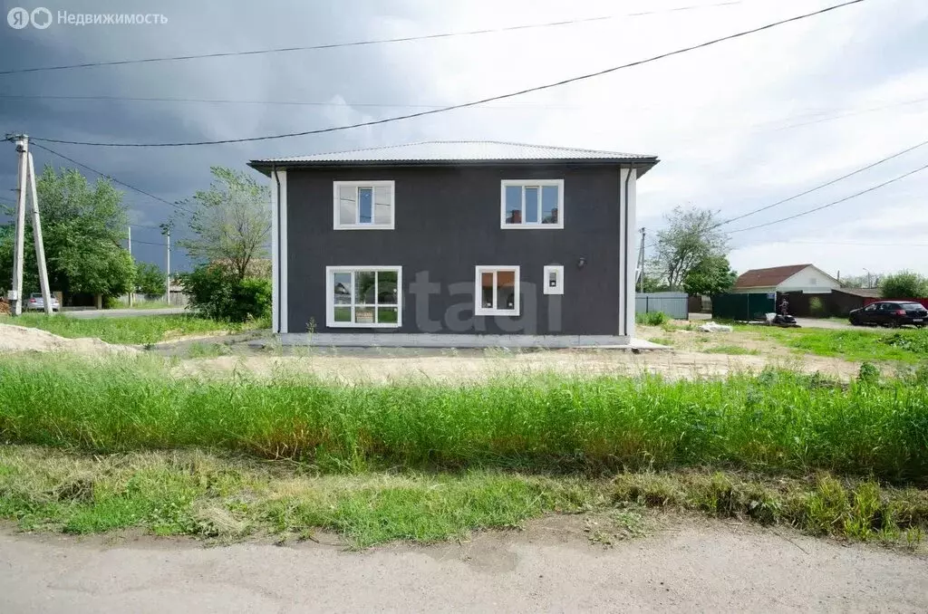 Дом в Заводоуковск, Шоссейная улица (120 м) - Фото 0