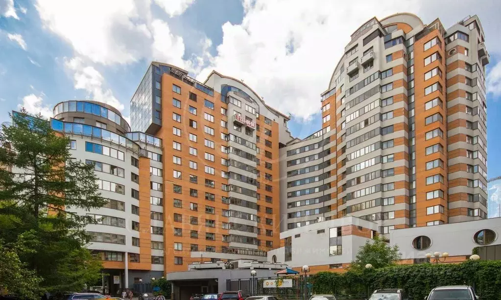 Гараж в Москва Комсомольский просп., 32К2 (15 м) - Фото 1
