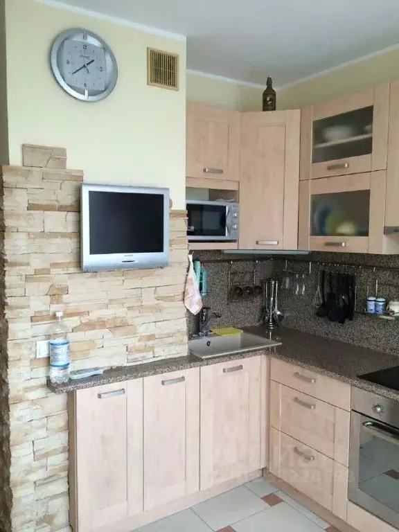 3-к кв. Москва Артековская ул., 9К1 (91.0 м) - Фото 1