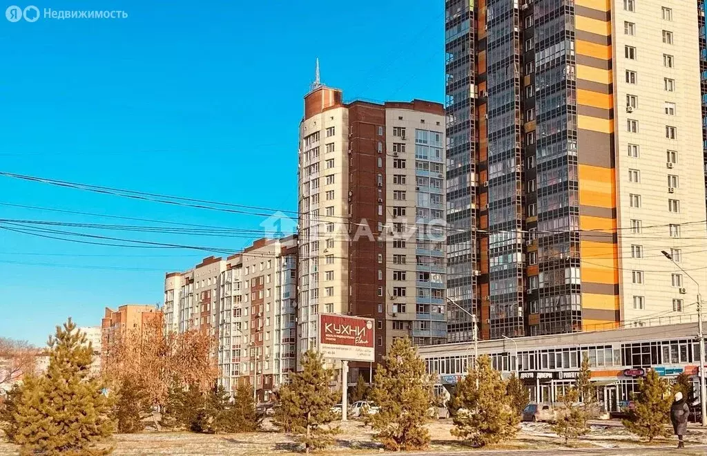 3-комнатная квартира: Красноярск, улица Авиаторов, 42 (91.3 м) - Фото 0