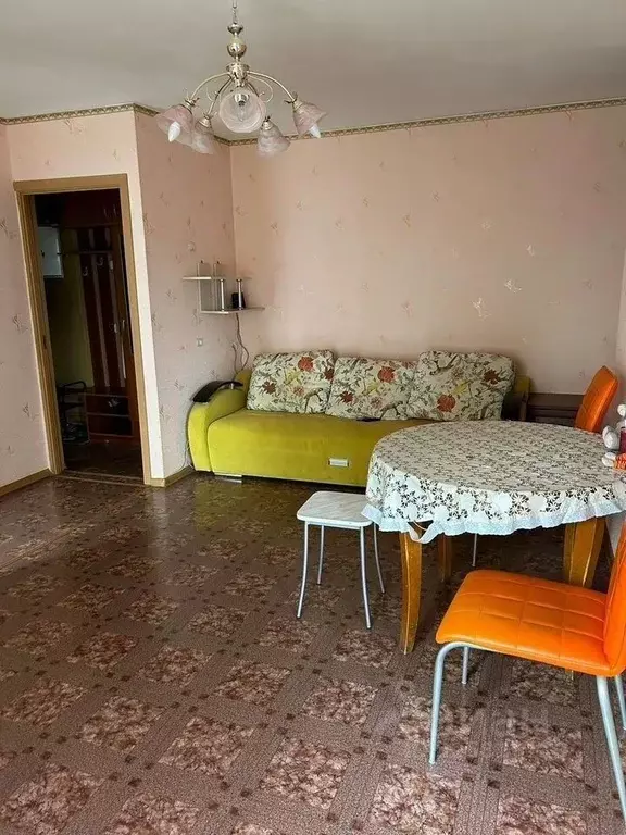 3-к кв. Ленинградская область, Кириши ул. Мира, 1 (56.0 м) - Фото 1