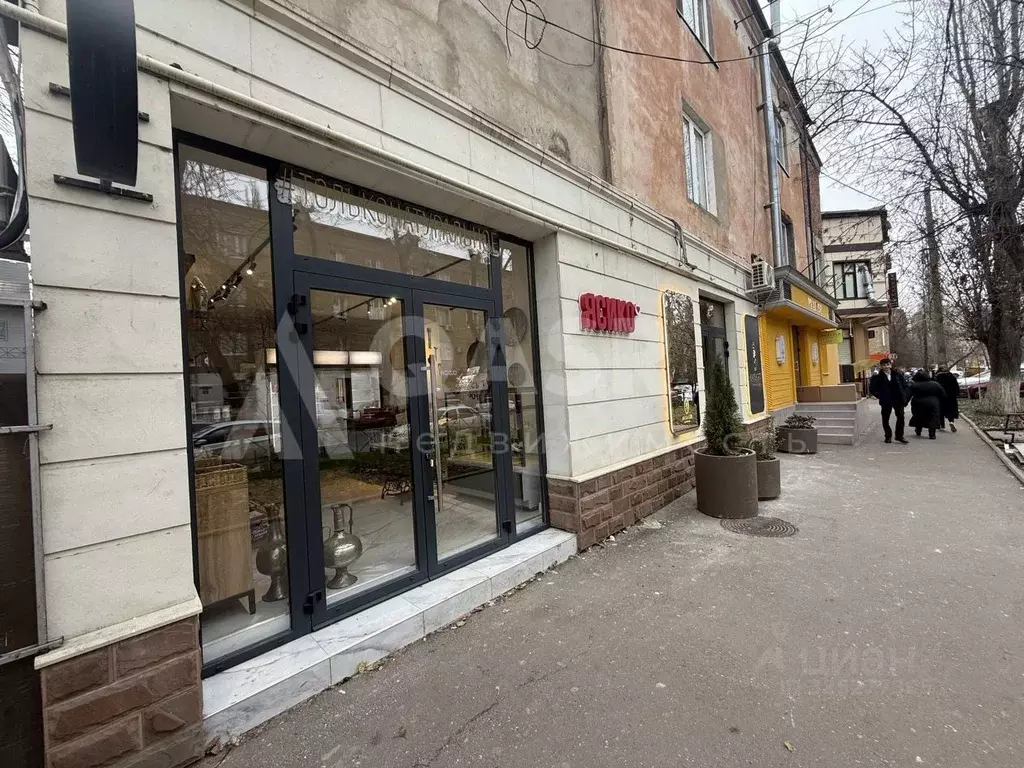 Помещение свободного назначения в Дагестан, Махачкала ул. Братьев ... - Фото 1