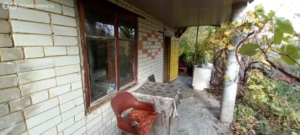 Дом в муниципальное образование Саратов, деревня Крутец, Набережная ... - Фото 1