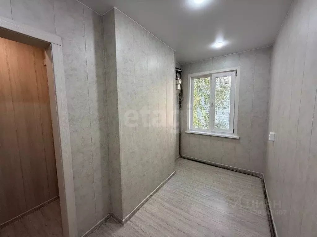 2-к кв. Вологодская область, Великий Устюг ул. Нахимова, 25 (39.5 м) - Фото 0