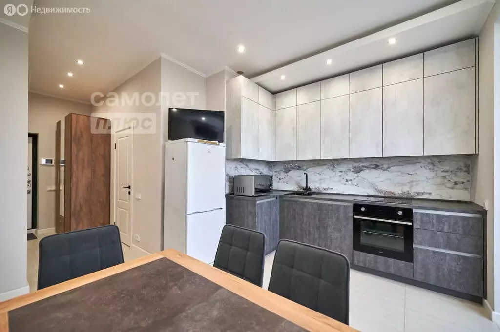 2-комнатная квартира: Москва, Новокуркинское шоссе, 51 (61.7 м) - Фото 1