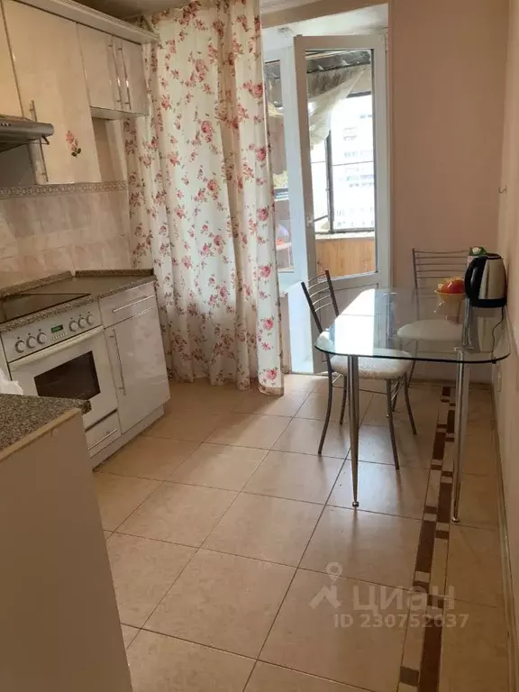 2-к кв. Челябинская область, Челябинск Советская ул., 65 (50.0 м) - Фото 1