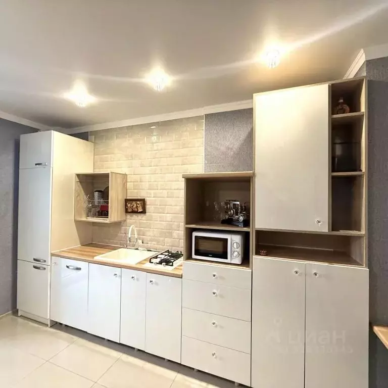 1-к кв. Калининградская область, Калининград Красносельская ул., 65 ... - Фото 0