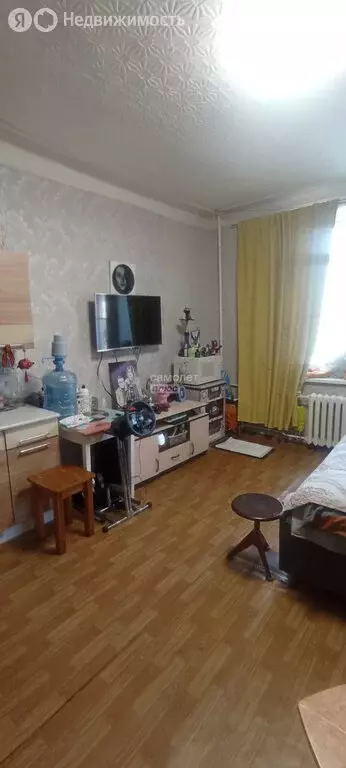 1к в 12-комнатной квартире (24 м) - Фото 1