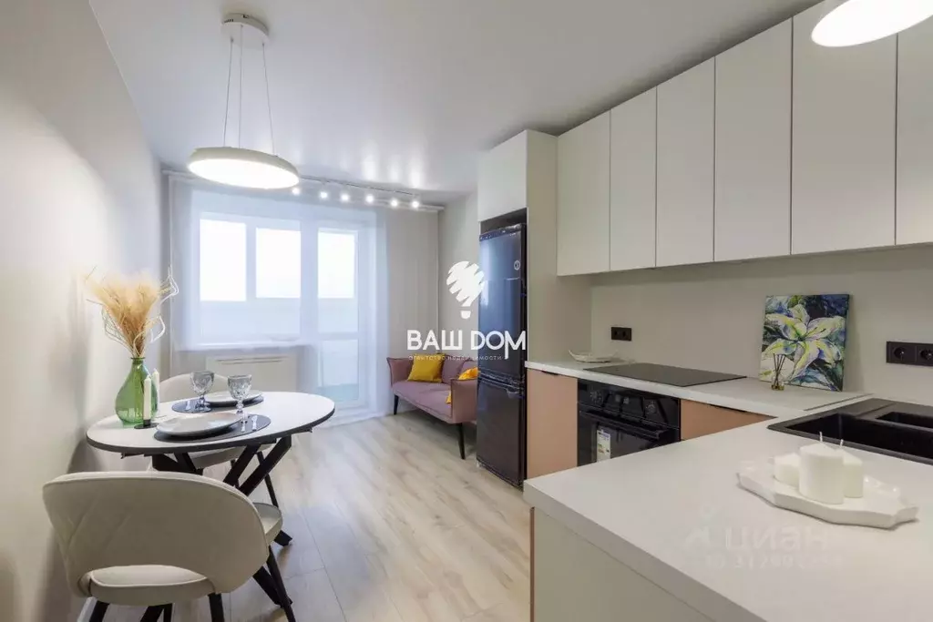 1-к кв. Брянская область, Брянск ул. Есенина, 22 (41.6 м) - Фото 1