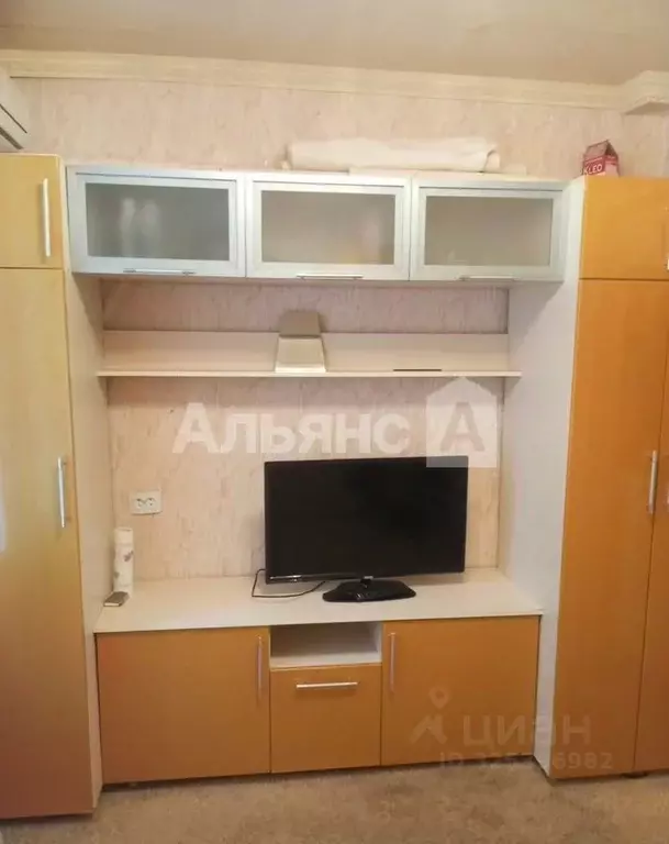 1-к кв. Ростовская область, Белая Калитва ул. Калинина, 20 (12.4 м) - Фото 1