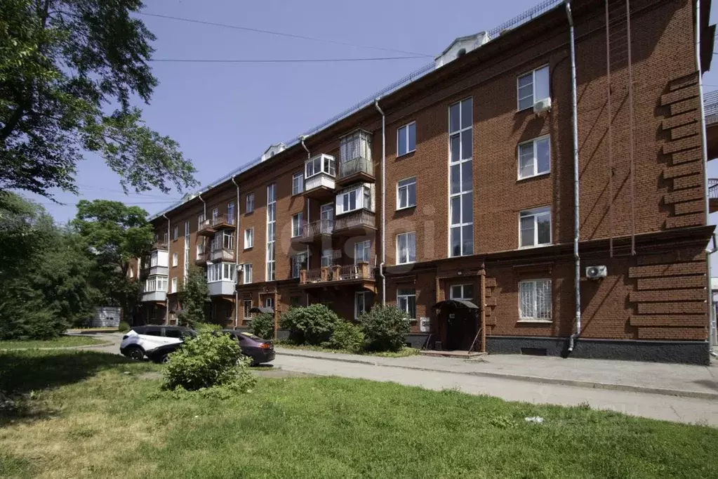 2-к кв. Кемеровская область, Новокузнецк ул. Покрышкина, 9 (47.4 м) - Фото 1