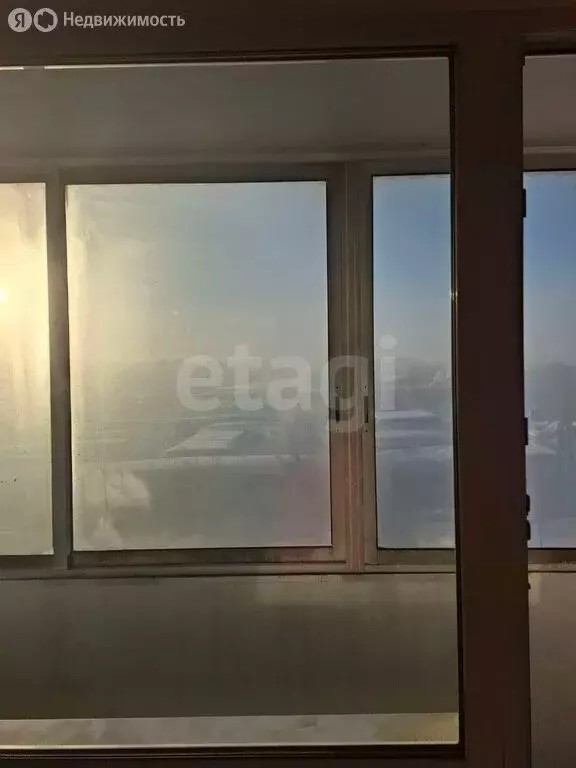 3-комнатная квартира: Прокопьевск, улица Петренко, 9 (65 м) - Фото 2