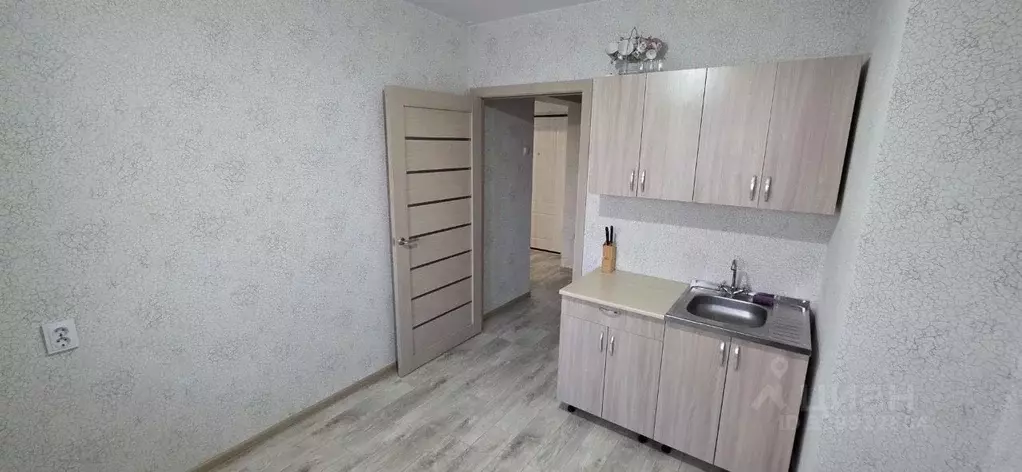 1-к кв. Красноярский край, Красноярск ул. Апрельская, 6Ж (40.2 м) - Фото 2