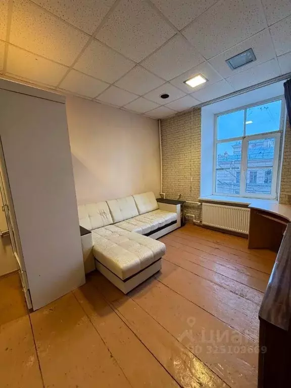 Комната Санкт-Петербург 4-я Васильевского острова линия, 1-3А (16.0 м) - Фото 2