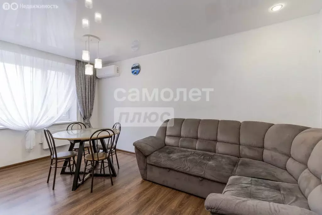 2-комнатная квартира: деревня Дударева, улица Созидателей, 3 (83 м) - Фото 1