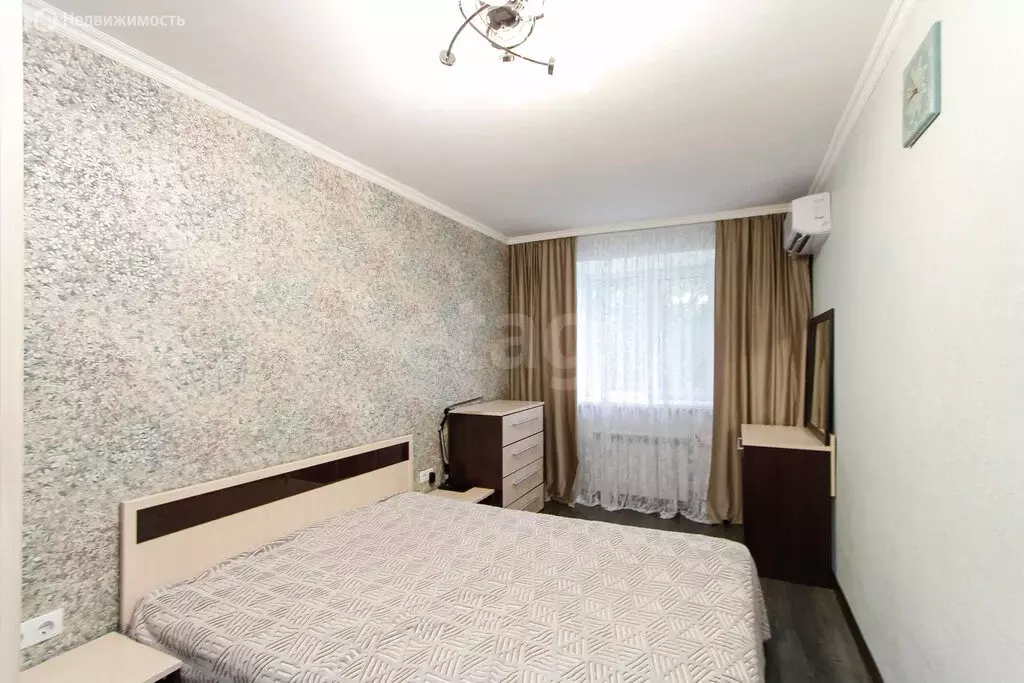 3-комнатная квартира: Тюмень, улица Белинского, 12 (58.9 м) - Фото 2