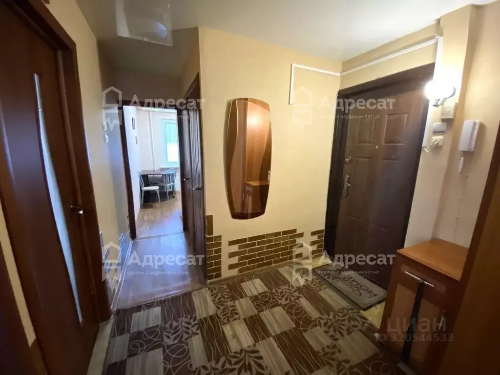 3-к кв. Волгоградская область, Волгоград Пролетарская ул., 13 (61.2 м) - Фото 1