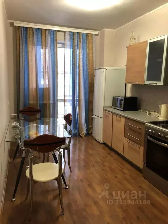 1-к кв. Башкортостан, Уфа ул. Бабушкина, 25/1 (50.0 м) - Фото 0