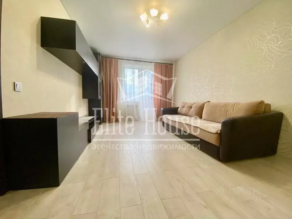 2-к кв. Калужская область, Калуга ул. Георгия Амелина, 13 (50.2 м) - Фото 2