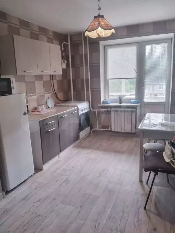 1-к. квартира, 41 м, 3/10 эт. - Фото 0