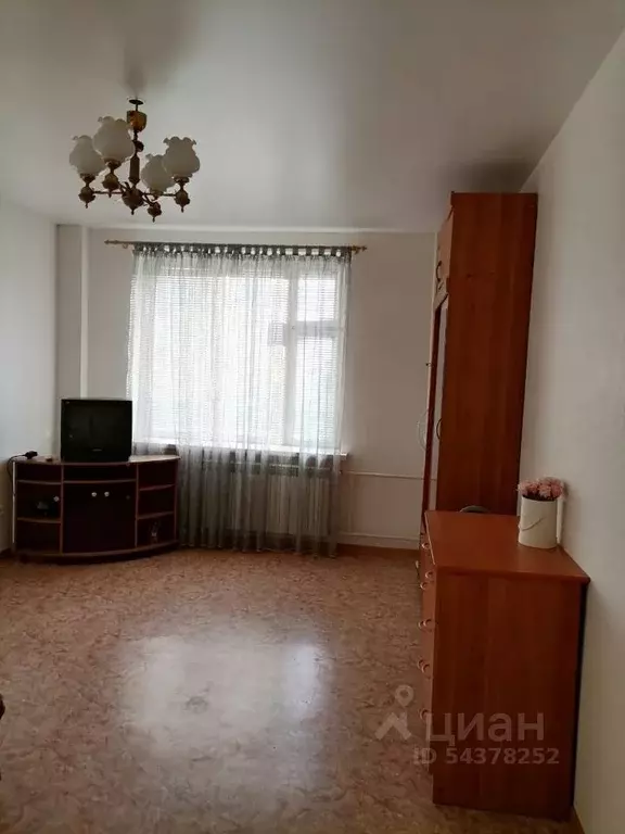 1-к кв. Татарстан, Набережные Челны ул. Имени Сергея Максютова, 3 ... - Фото 2