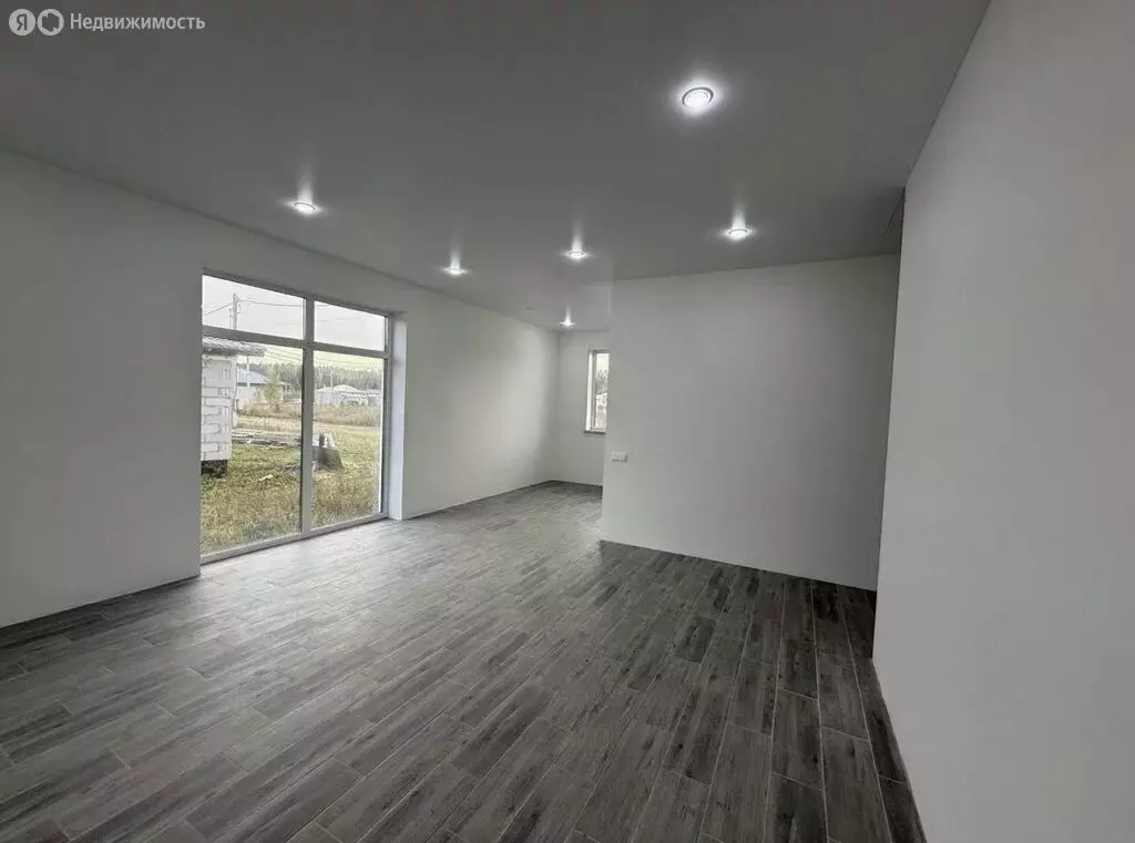 Дом в Свердловская область, Сысертский муниципальный округ, деревня ... - Фото 2