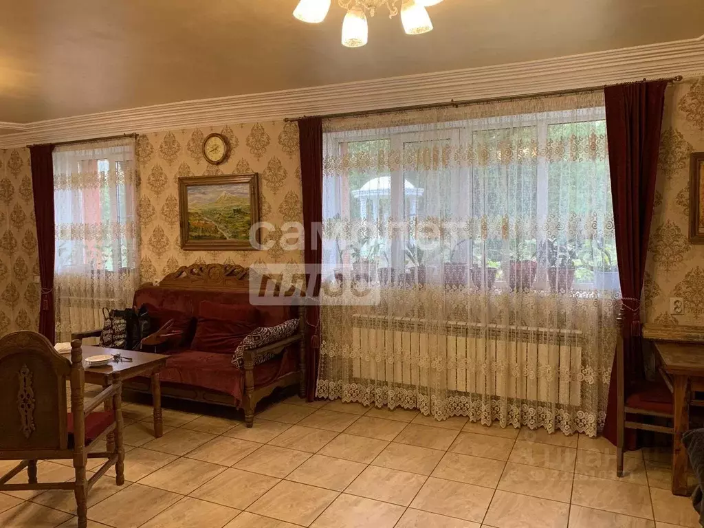 Дом в Курская область, Золотухинский район, Дмитриевский сельсовет, д. ... - Фото 2