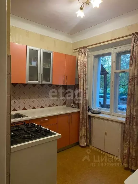 3-к кв. Саратовская область, Саратов ул. Имени Н.М. Тулайкова, 1 (86.3 . - Фото 0
