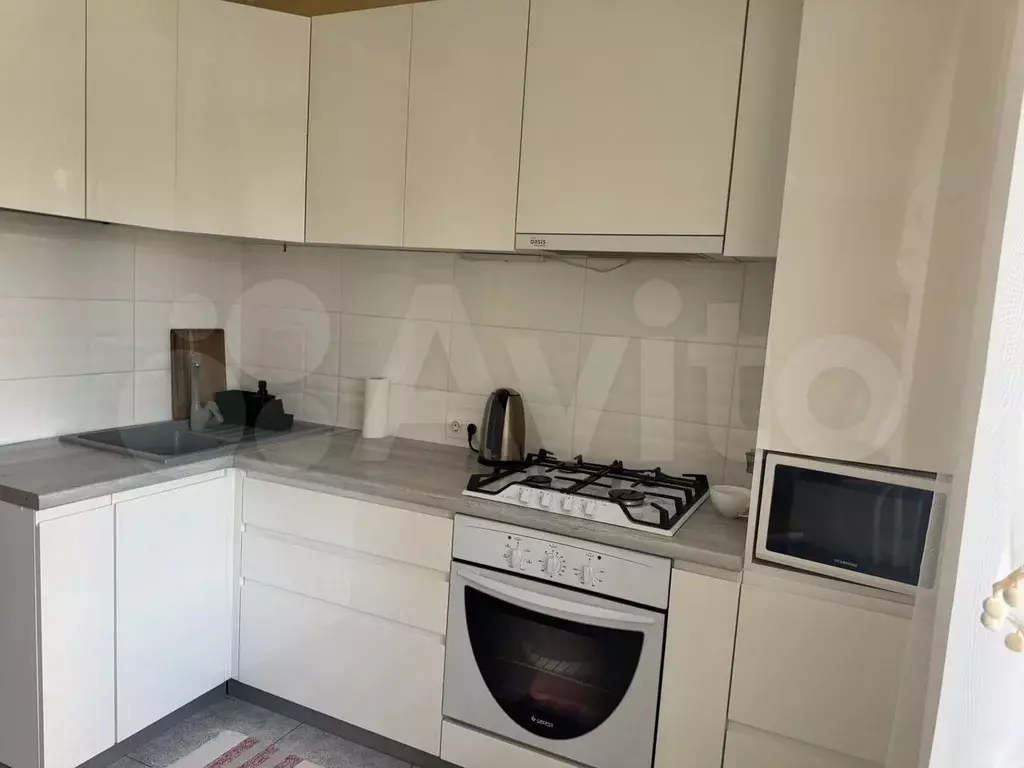 3-к. квартира, 90 м, 6/10 эт. - Фото 1