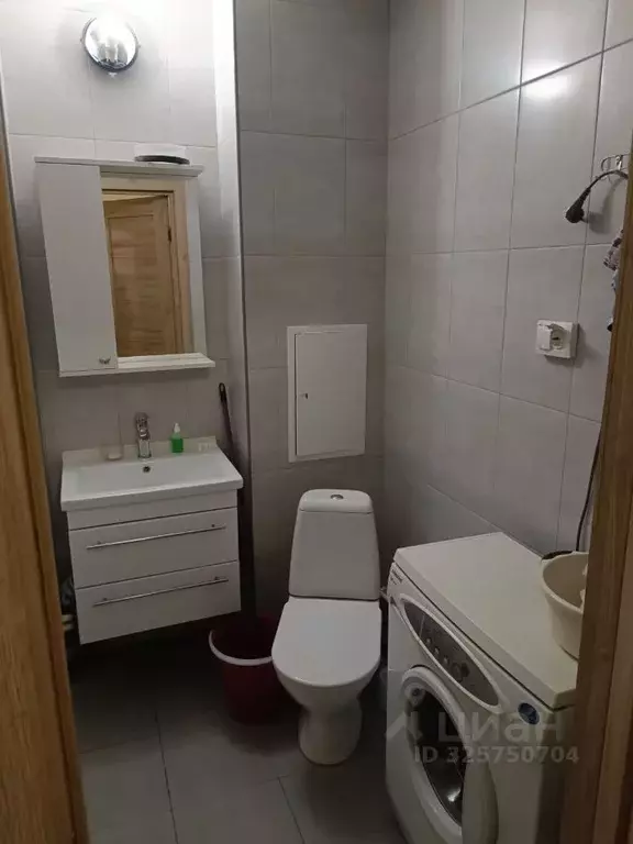 Студия Санкт-Петербург пос. Парголово, Заречная ул., 38к2 (23.0 м) - Фото 2