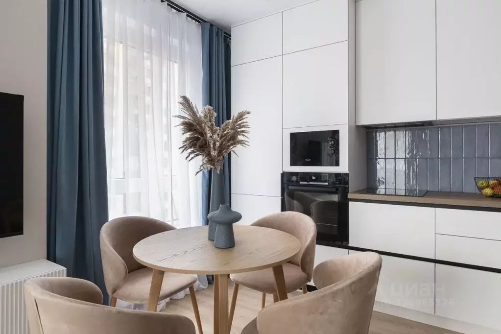 2-к кв. Москва Очаковское ш., 5к5 (58.7 м) - Фото 0