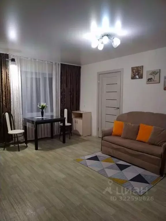 2-к кв. Кировская область, Киров Октябрьский просп., 94 (48.0 м) - Фото 1