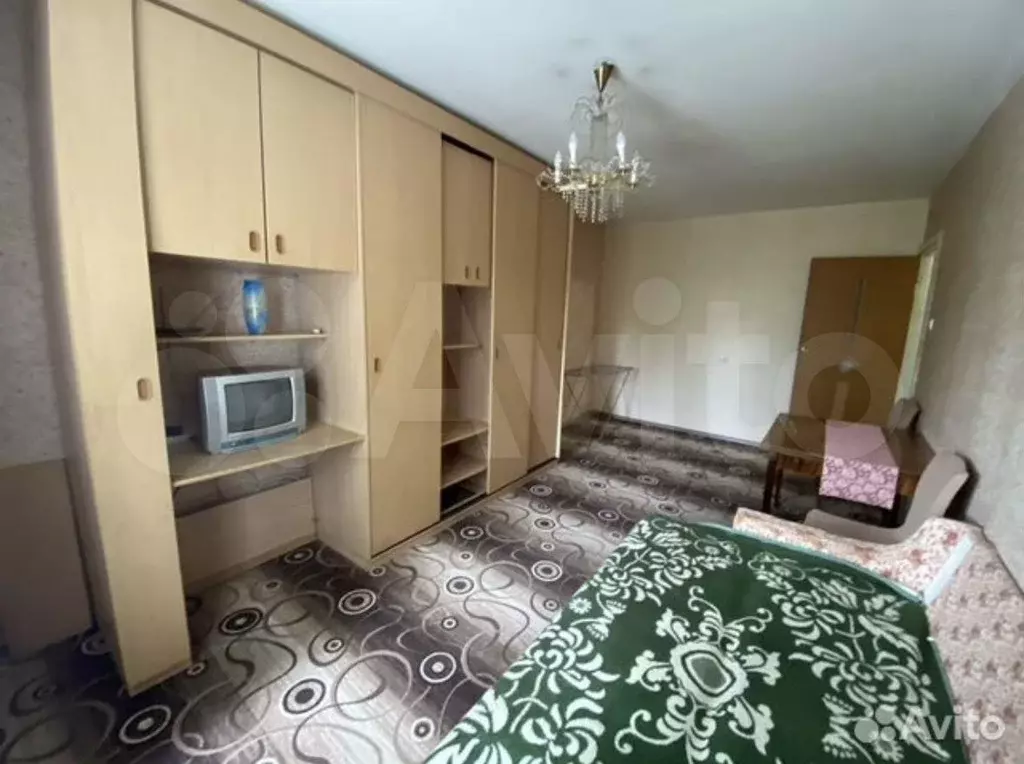 Комната 18 м в 2-к., 2/5 эт. - Фото 0