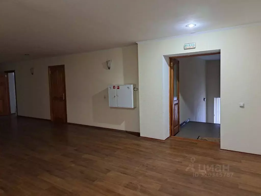 Офис в Хабаровский край, Хабаровск ул. Муравьева-Амурского, 22 (1569 ... - Фото 1