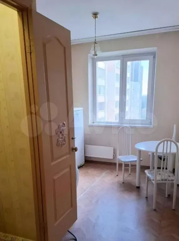1-к. квартира, 32 м, 7/10 эт. - Фото 1
