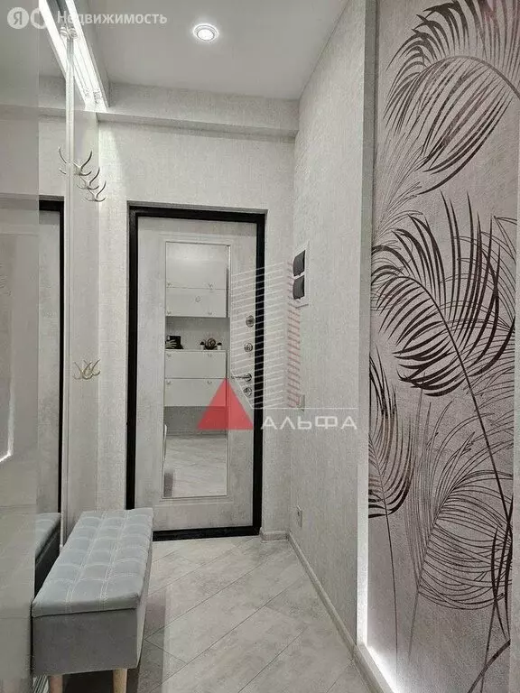 2-комнатная квартира: Евпатория, проспект Ленина, 68к43 (57 м) - Фото 2