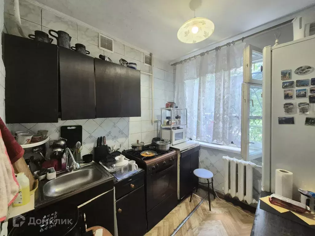 Продаётся 4-к квартира, 60.9 м - Фото 1