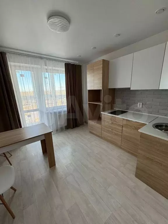 1-к. квартира, 37,5 м, 4/18 эт. - Фото 0