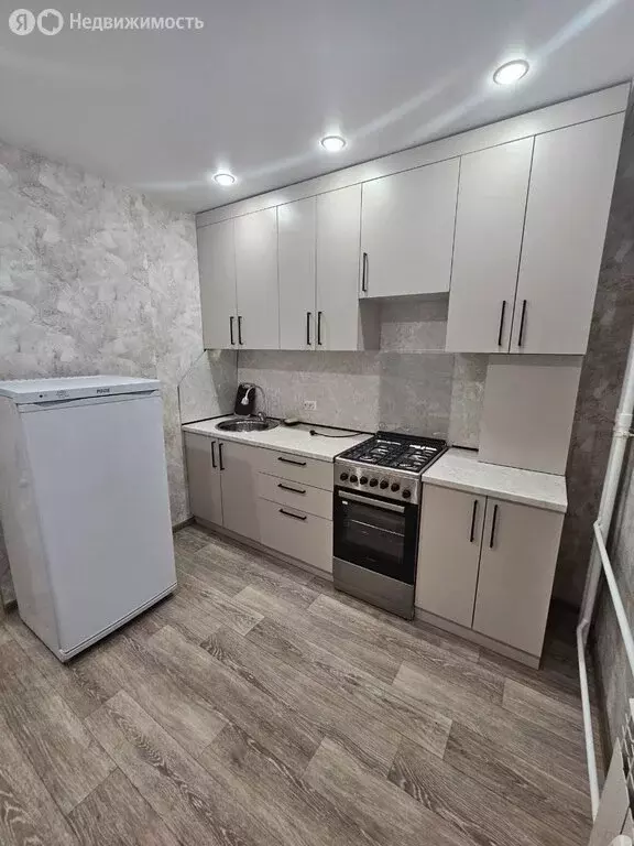 1-комнатная квартира: Чебоксары, улица Академика В.Н.Челомея, 1 (33.4 ... - Фото 1