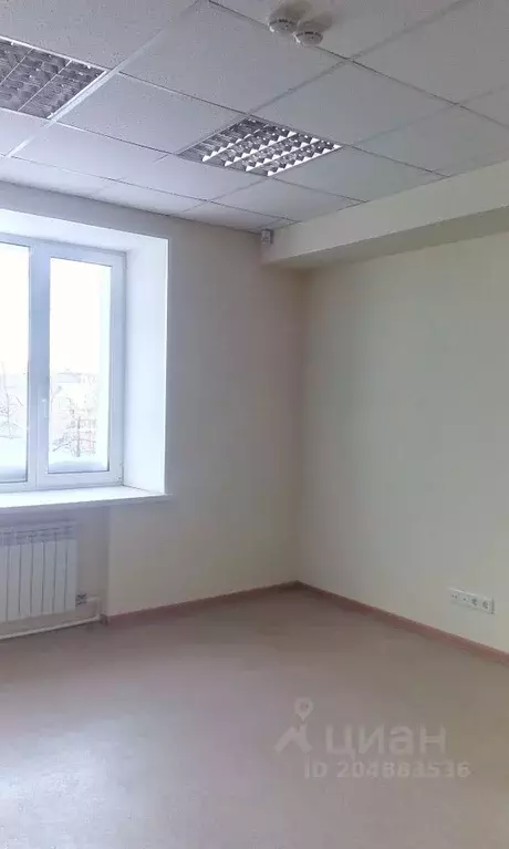 Офис в Омская область, Омск пос. Чкаловский, ул. Индустриальная, 56 ... - Фото 1