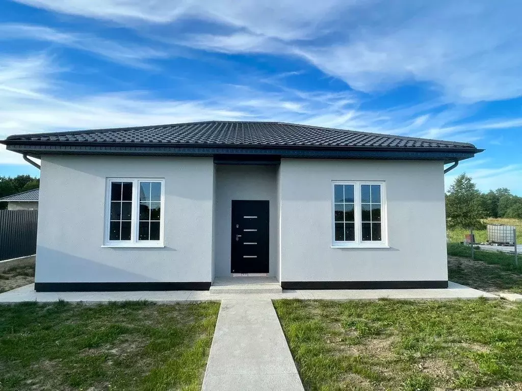 Дом в Калининградская область, Гурьевский муниципальный округ, пос. ... - Фото 2