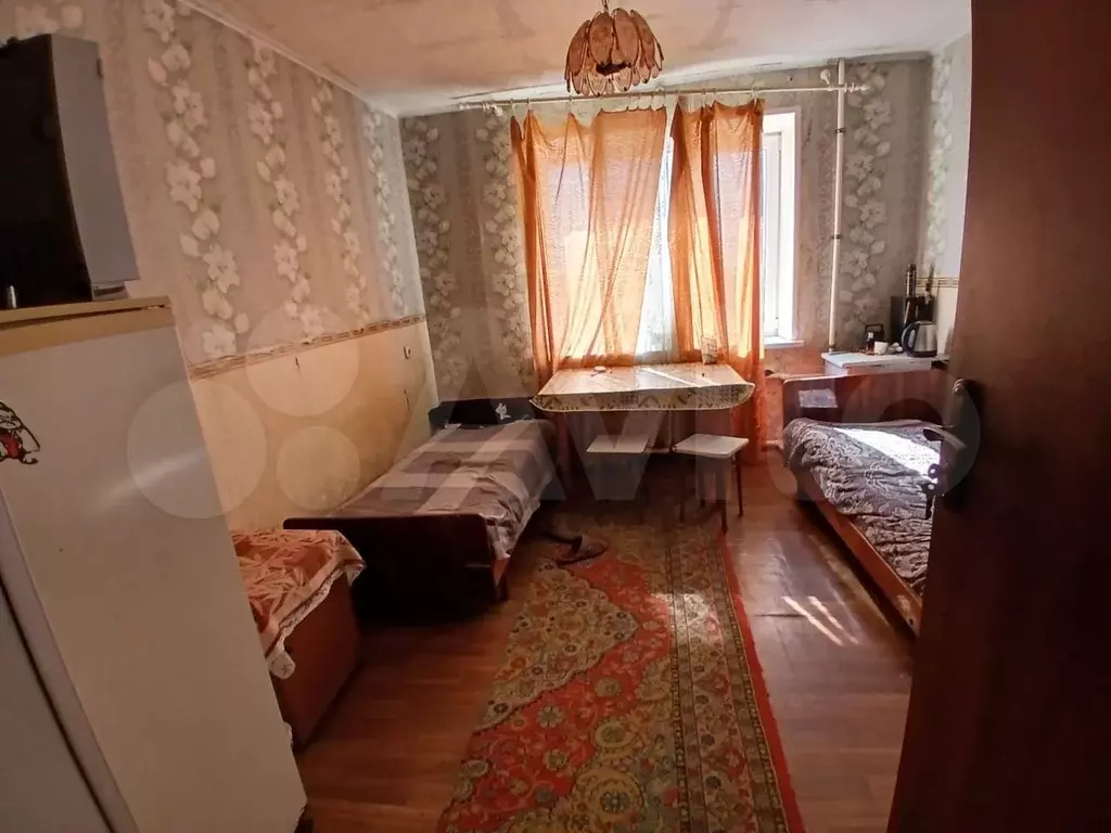 Комната 13 м в 6-к., 8/9 эт. - Фото 0