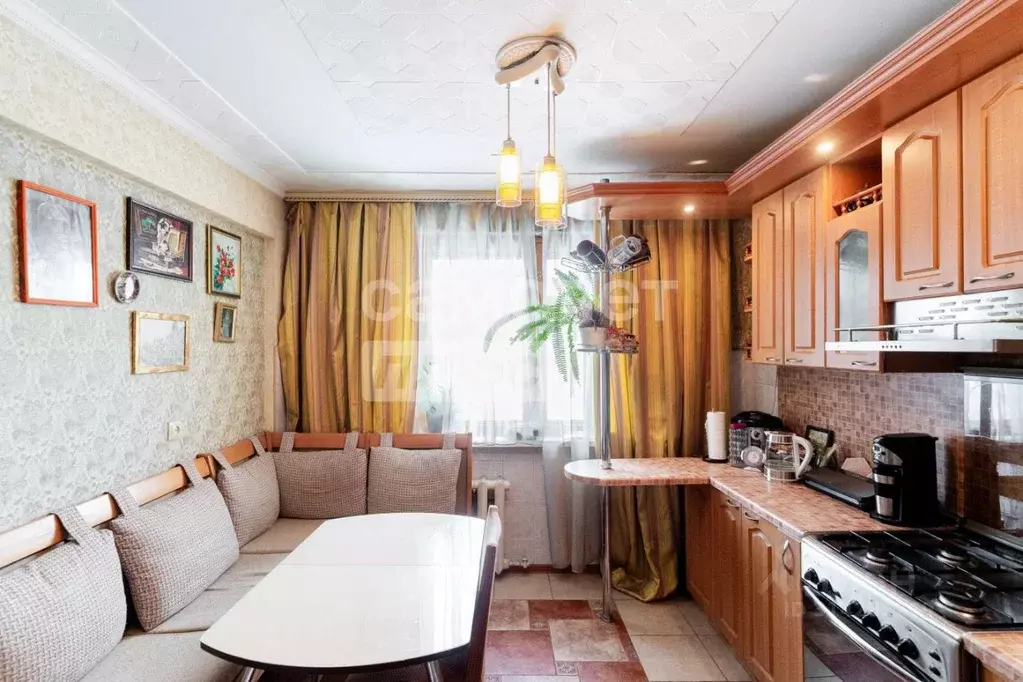 2-к кв. Омская область, Омск Харьковская ул., 15 (52.0 м) - Фото 1