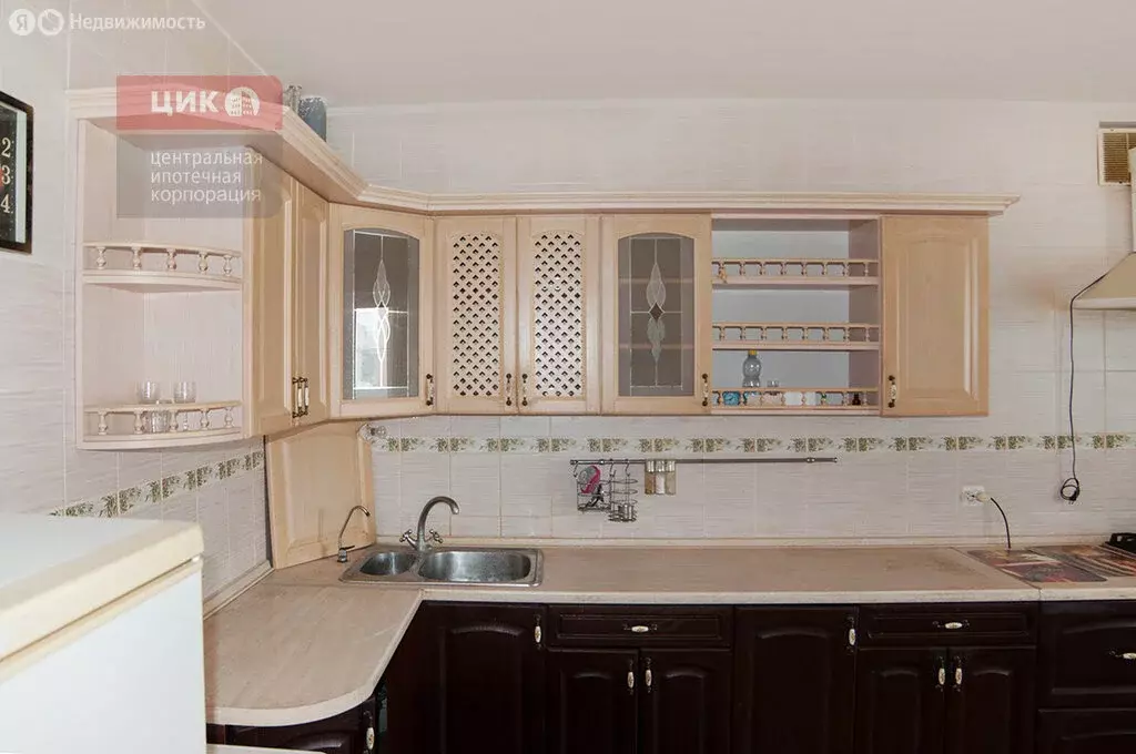 3-комнатная квартира: Рязань, Затинная улица, 8к1 (90 м) - Фото 2