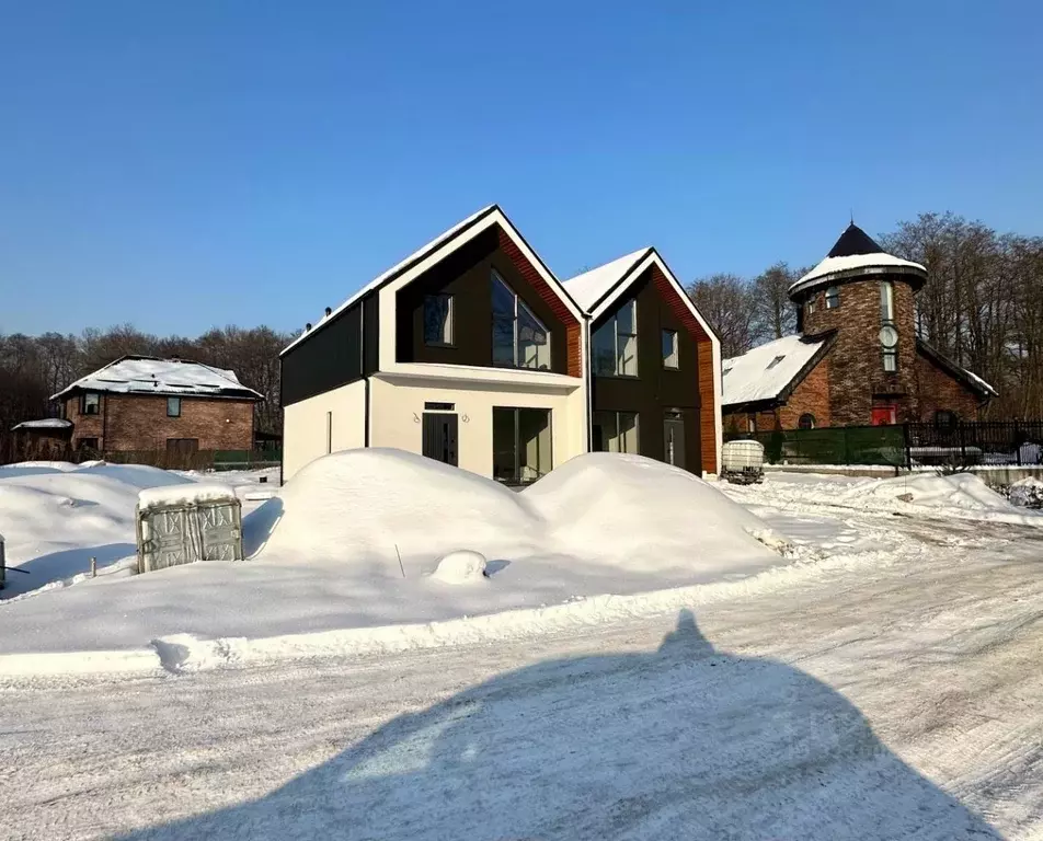 Таунхаус в Калининградская область, Калининград ул. Сержанта Мишина ... - Фото 2