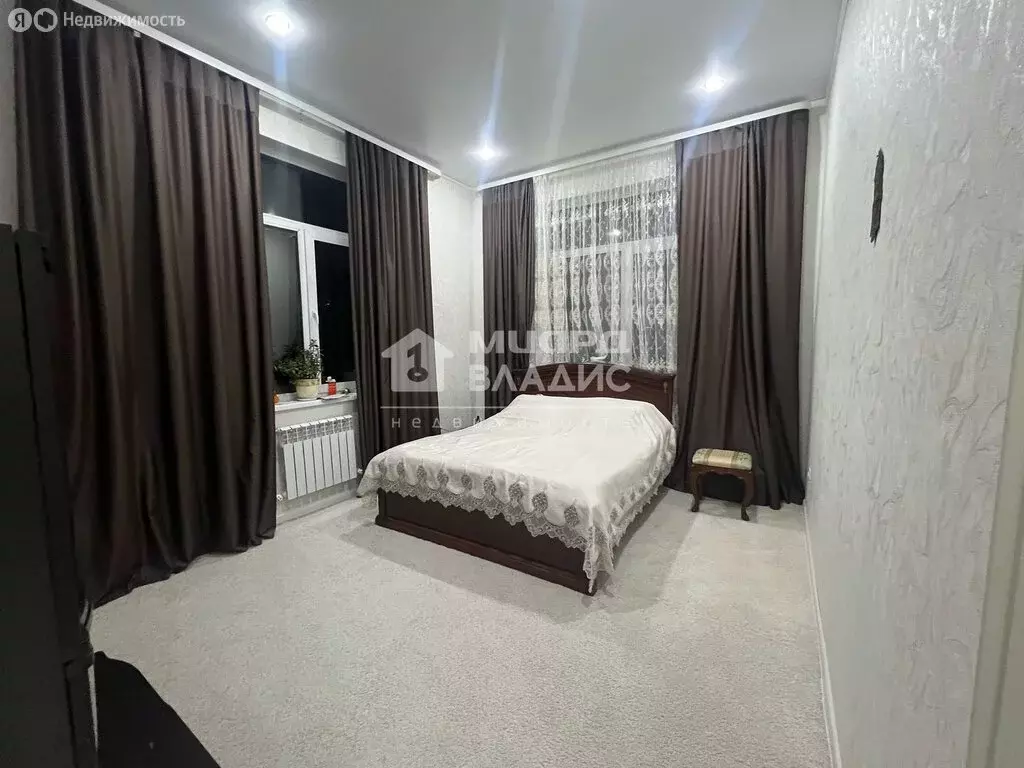 Дом в Омский район, село Усть-Заостровка (120 м) - Фото 1