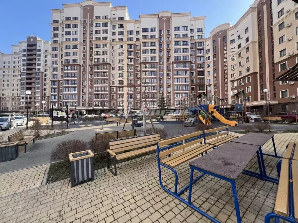 2-к кв. Крым, Симферопольский район, с. Мирное ул. Крымской Весны, 5к6 ... - Фото 1